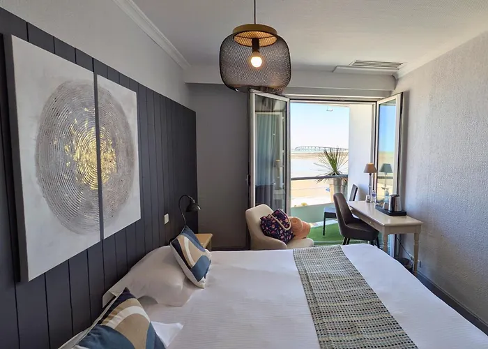 Logis De La Maree - Face A L'ocean - Ile De Re 3*