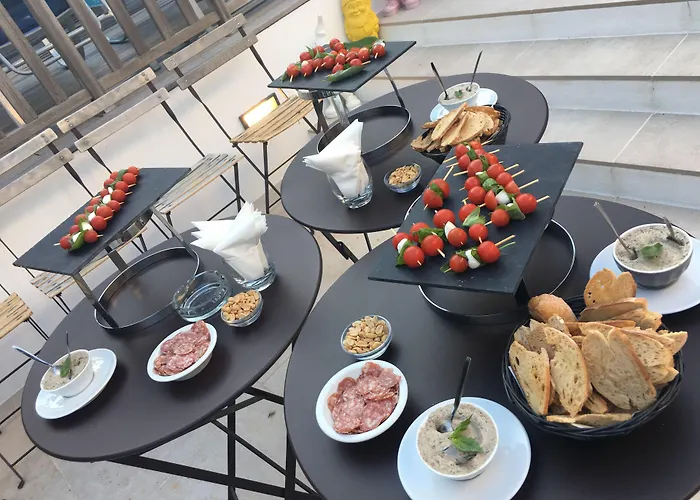 Hotel Logis De La Maree - Face A L'ocean - Ile De Re 3*