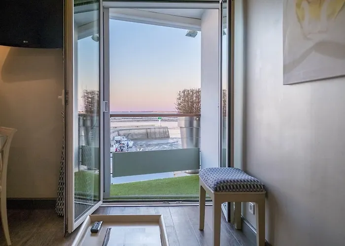 Hotel Logis De La Maree - Face A L'ocean - Ile De Re