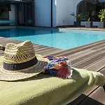 Logis De La Maree - Face A L'ocean - Ile De Re 3*