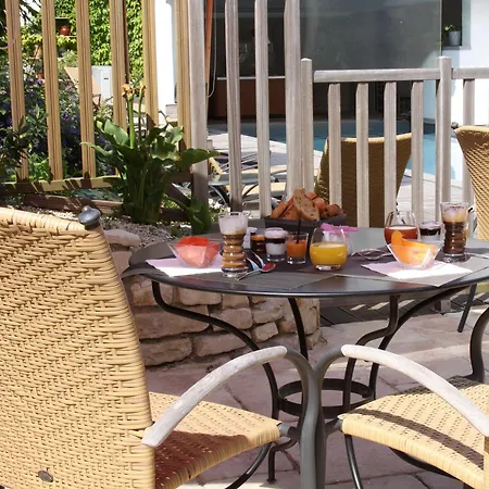 Logis De La Maree - Face A L'ocean - Ile De Re 酒店 里维多瓦海滩